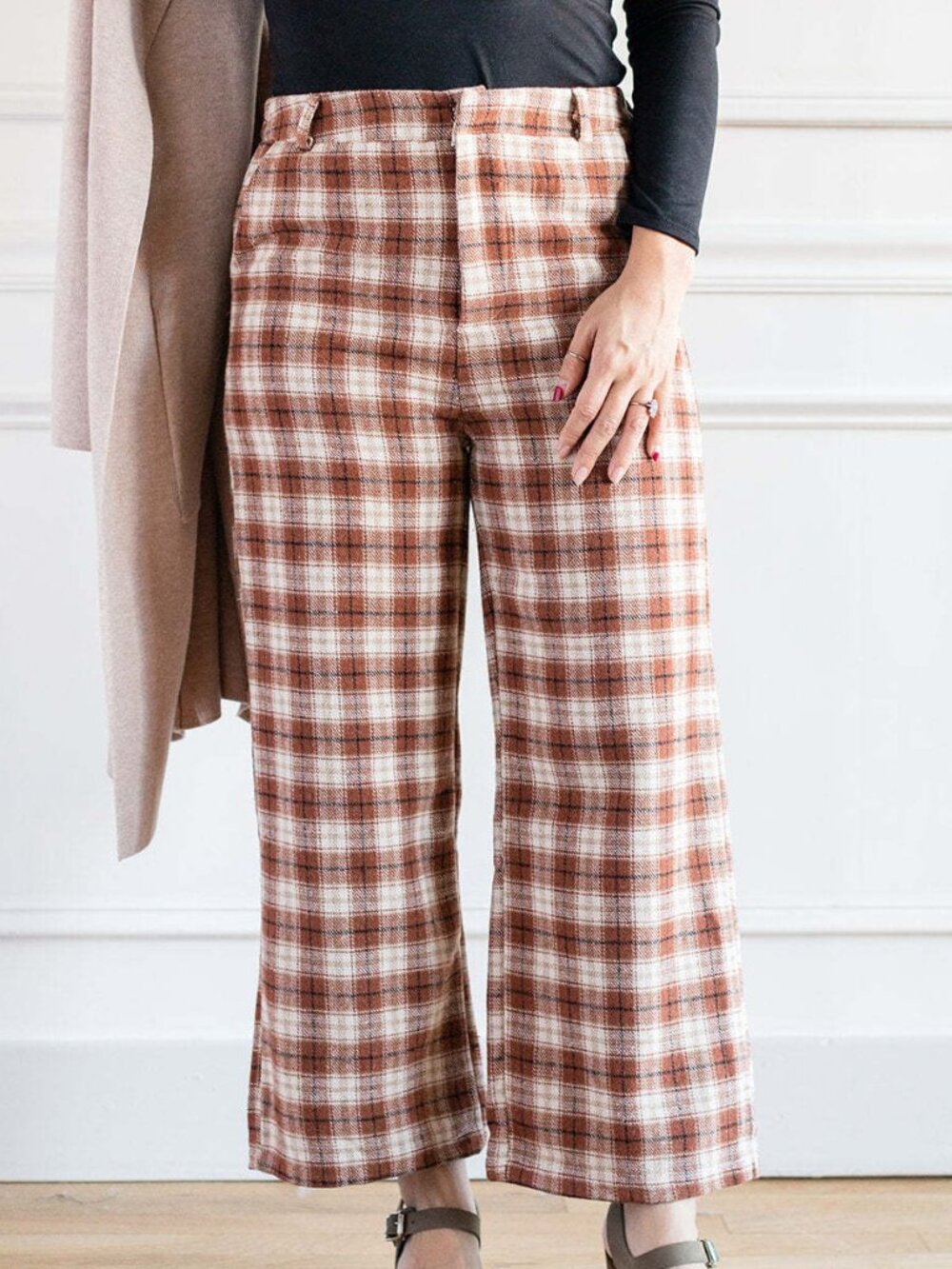 Hayden LA Brushed Plaid Wide Leg Pants Brown Tan Plaid Autumn Size Medium (M)